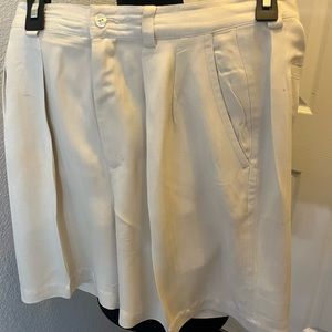 Tommy Bahama 100% Silk Casino Deck shorts women’s sz 10